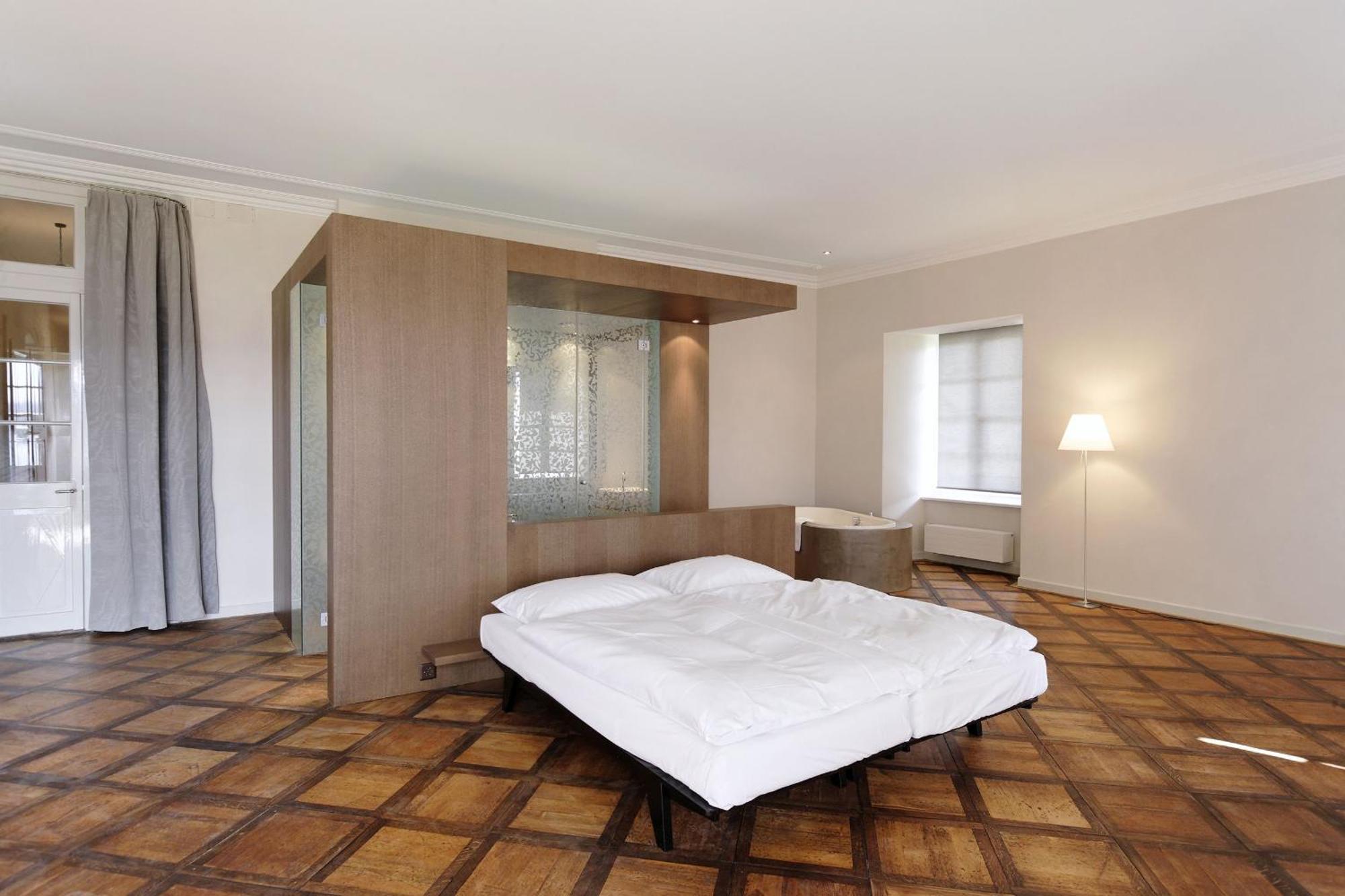 Klosterhotel St. Petersinsel Sankt Petersinsel Buitenkant foto